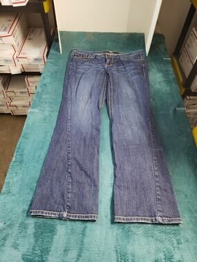 Mossimo Jeans Size 12 Women Blue Pants Premium Denim Ladies Mid Rise Bootcut